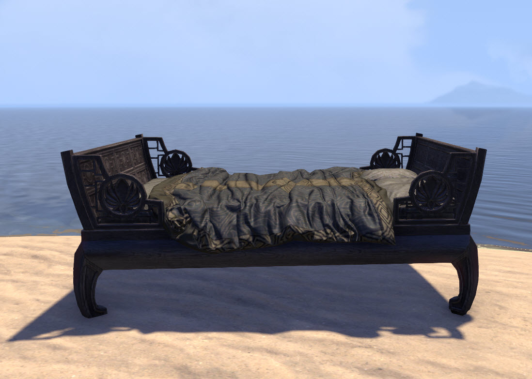 ESO Fashion Hlaalu Bed, Double Pillow (Elder Scrolls Online)